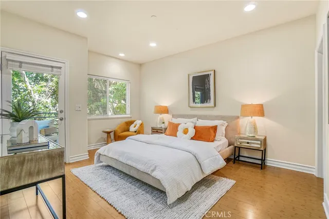 $1,290,000 | 11923 Darlington Avenue, Unit 302, Los Angeles, CA 90049