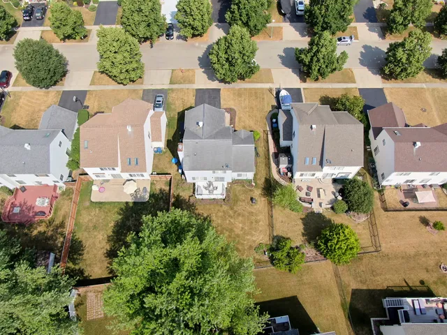 $3,000 | 549 Ivory Lane, Bartlett, IL 60103