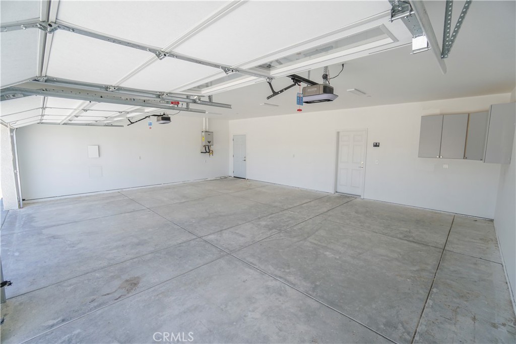 14416 Ricaree Road Apple Valley, CA 92307 - Photo 30 of 32