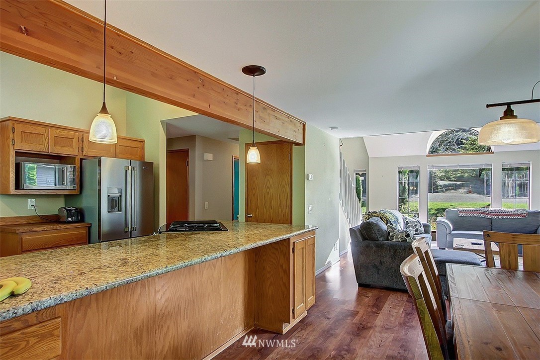 2635 242nd Place Southeast Bothell, WA 98021 - Photo 11 of 27