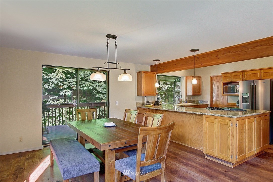 2635 242nd Place Southeast Bothell, WA 98021 - Photo 7 of 27