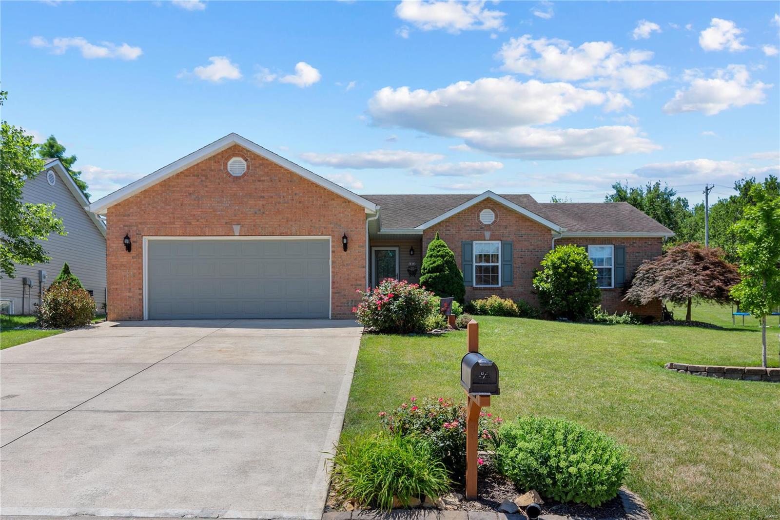 1311 Ridgefield Drive Godfrey, IL 62035 - Photo 1 of 30 Gallery Image 1