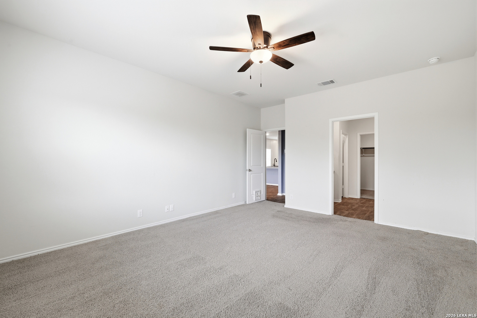 6559 Embankment Road San Antonio, TX 78252 - Photo 14 of 29