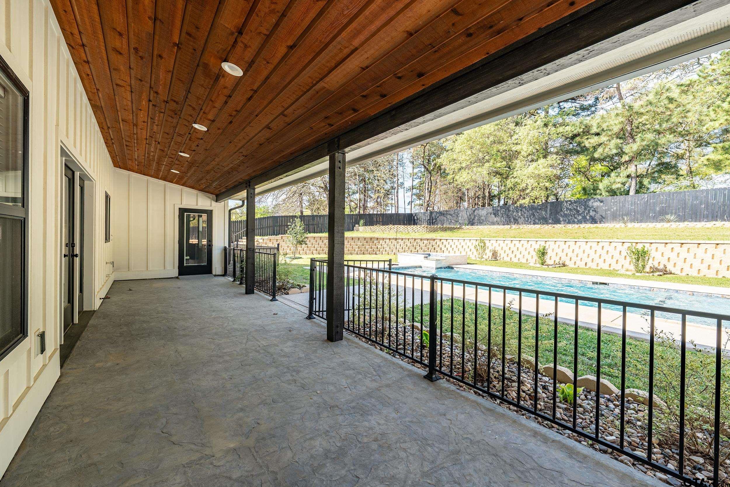 16919 Sawyer Way Lindale, TX 75771 - Photo 32 of 43 a view of a porch