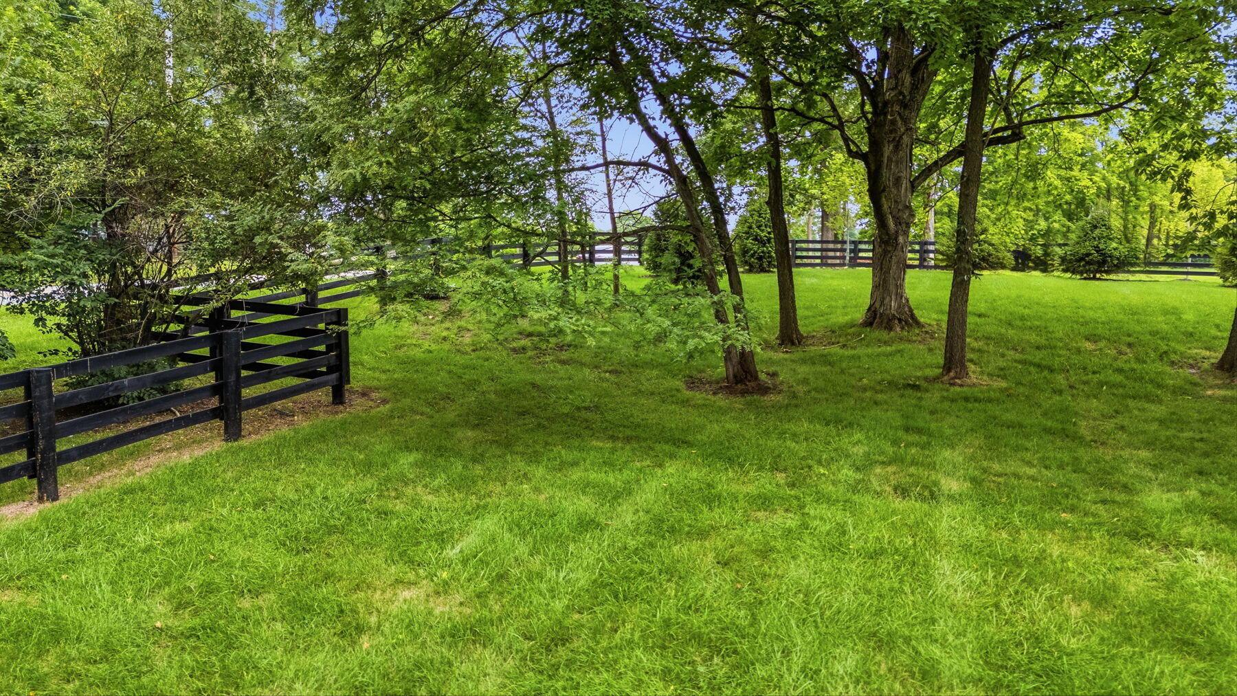 7239 Dublin Road Delaware, OH 43015 - Photo 8 of 21 8-web-or-mls-7239 Dublin Rd-108