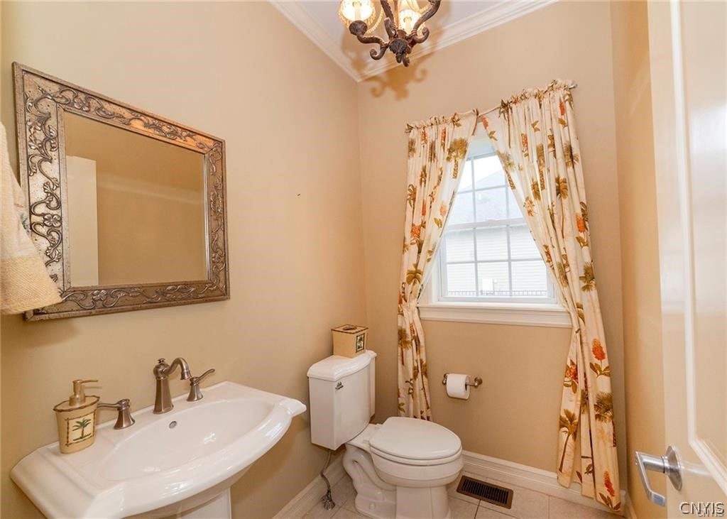 6262 Hessler Farm Path Cicero, NY 13039 - Photo 36 of 49