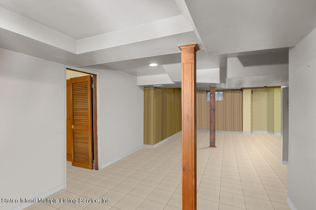 221 Benedict Road Staten Island, NY 10304 - Photo 27 of 42 Basement