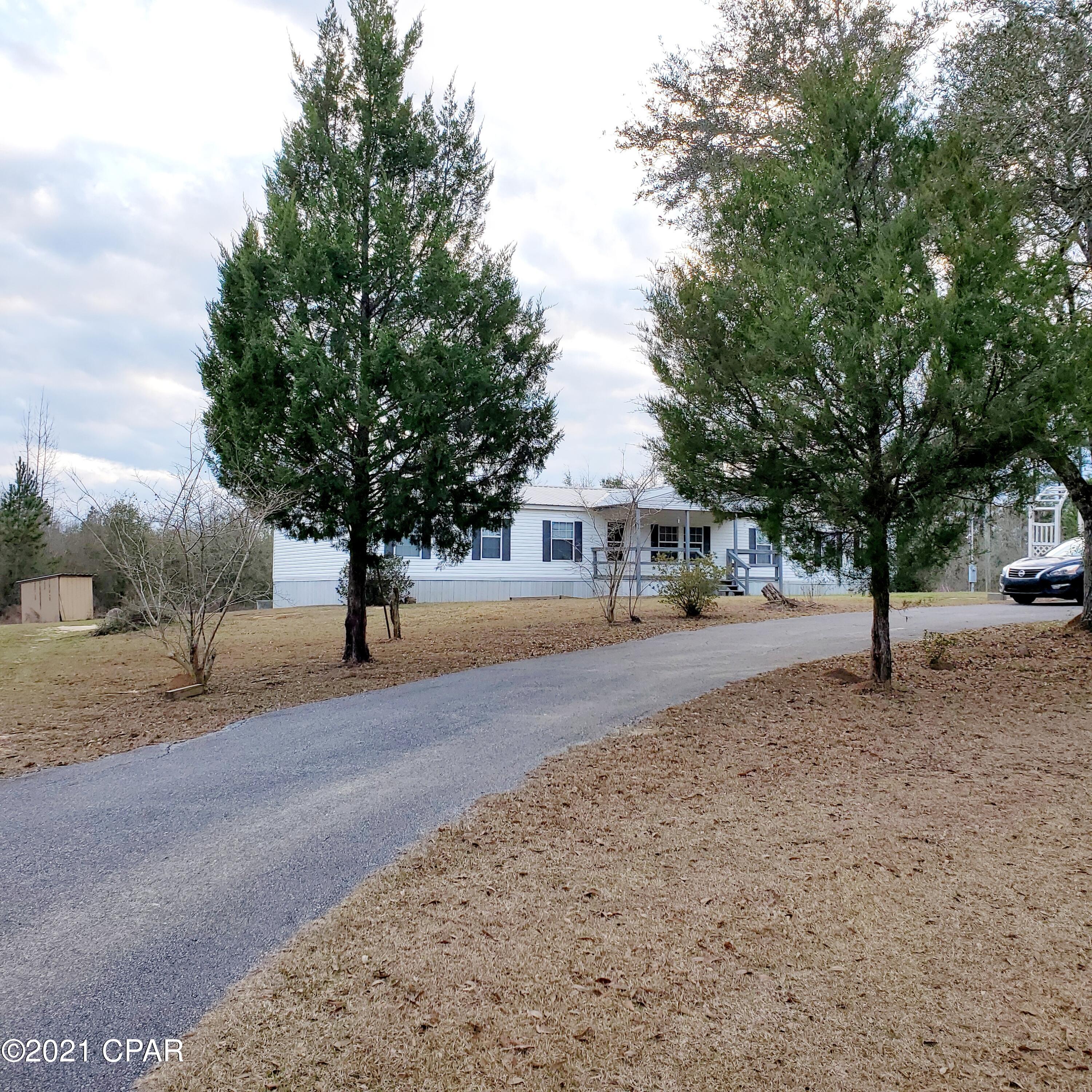 3835 Wilderness Road Vernon, FL 32462 - Photo 30 of 33