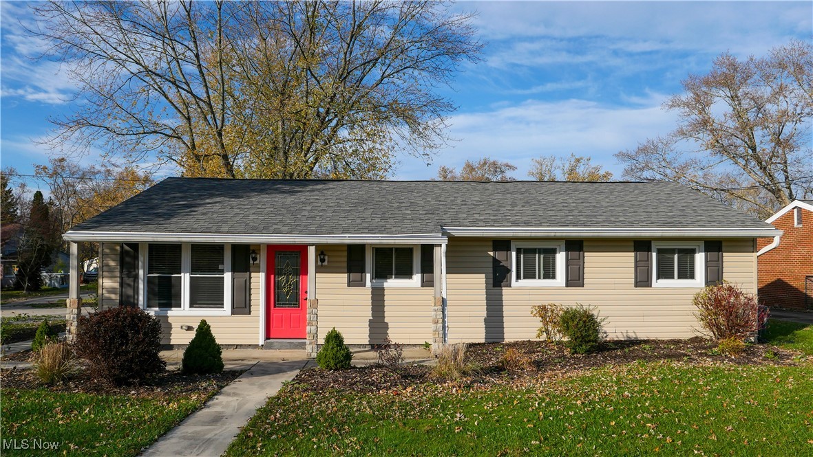 1503 Old Forge Road Kent, OH 44240 - Photo 1 of 38 Single story home featuring a front lawn