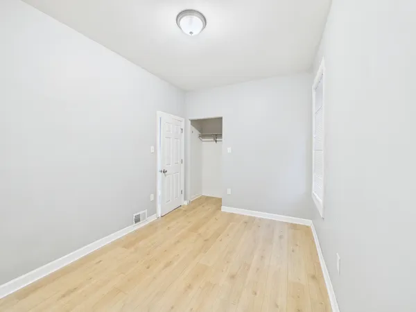 $1,875 | 6639 South Bishop Street, Unit 1, Chicago, IL 60636