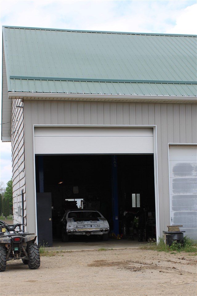 9635 South Shepherd Road Shepherd, MI 48883 - Photo 38 of 44 1887480-37.JPG
