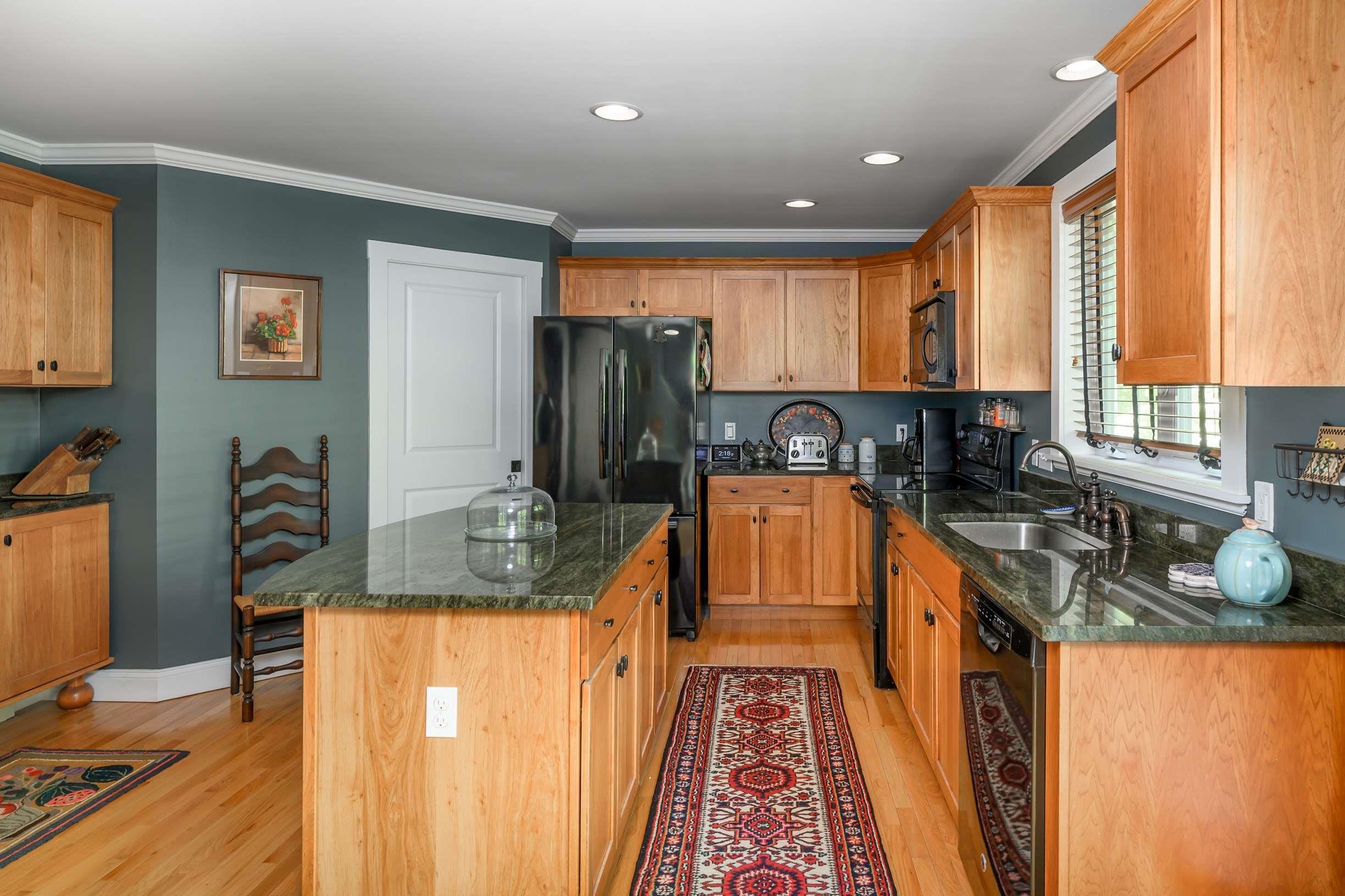 4 DEVON WOODS Kittery, ME 03904 - Photo 9 of 23