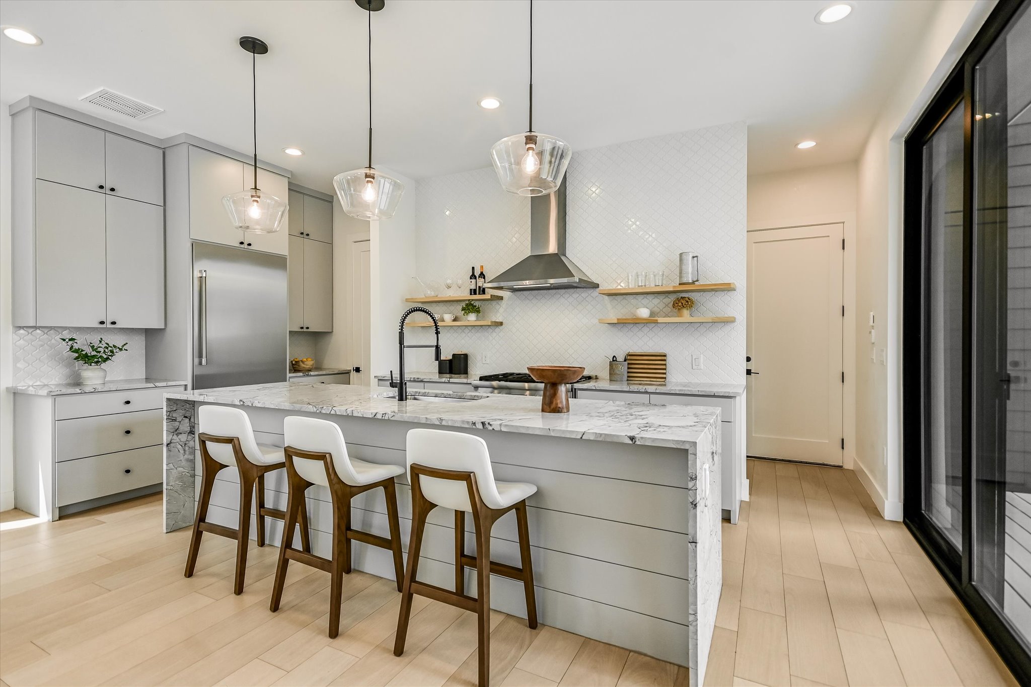 1712 Nash Avenue, Unit A Austin, TX 78704 - Photo 11 of 38