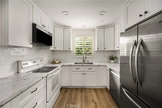 $649,000 | 181 South Cross Creek Road, Orange, CA 92869