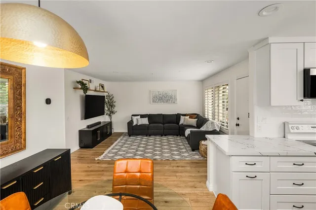 $649,000 | 181 South Cross Creek Road, Orange, CA 92869