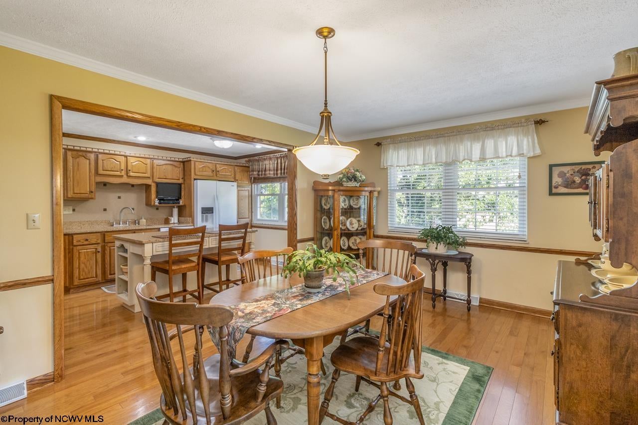 286 Ridgeway Drive Bridgeport, WV 26330 - Photo 7 of 24 Gallery Image 7