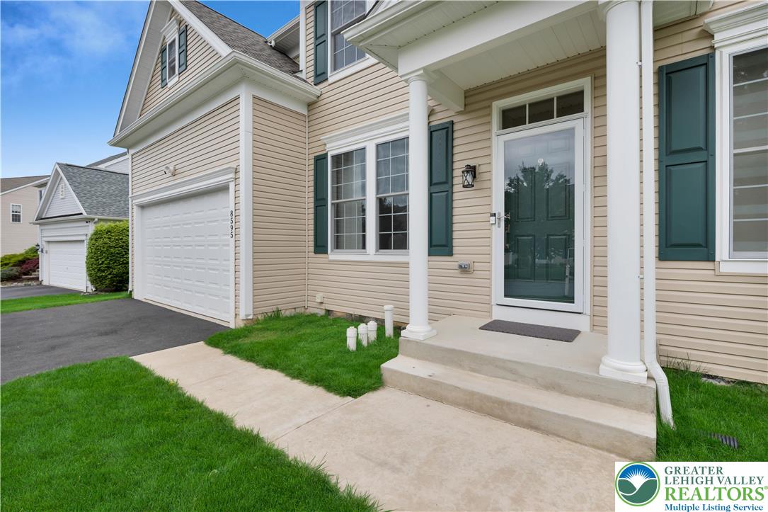 8595 Pathfinder Road Breinigsville, PA 18031 - Photo 16 of 55 Gallery Image 16