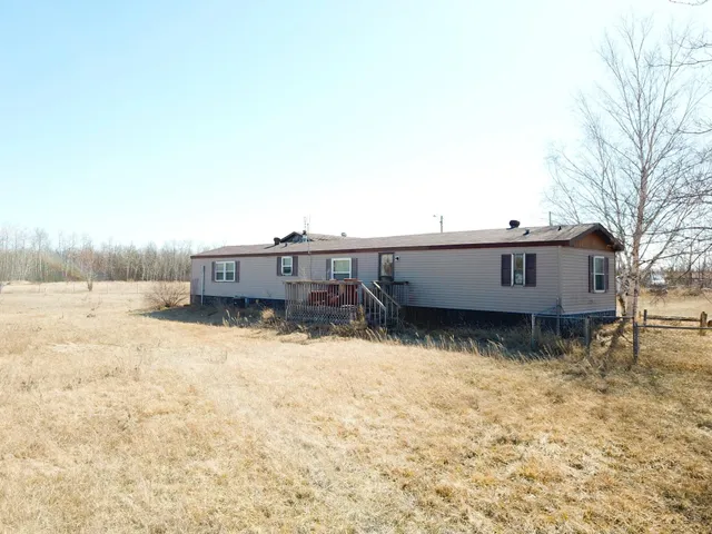 $137,000 | 26268 Highway 11, Badger, MN 56714