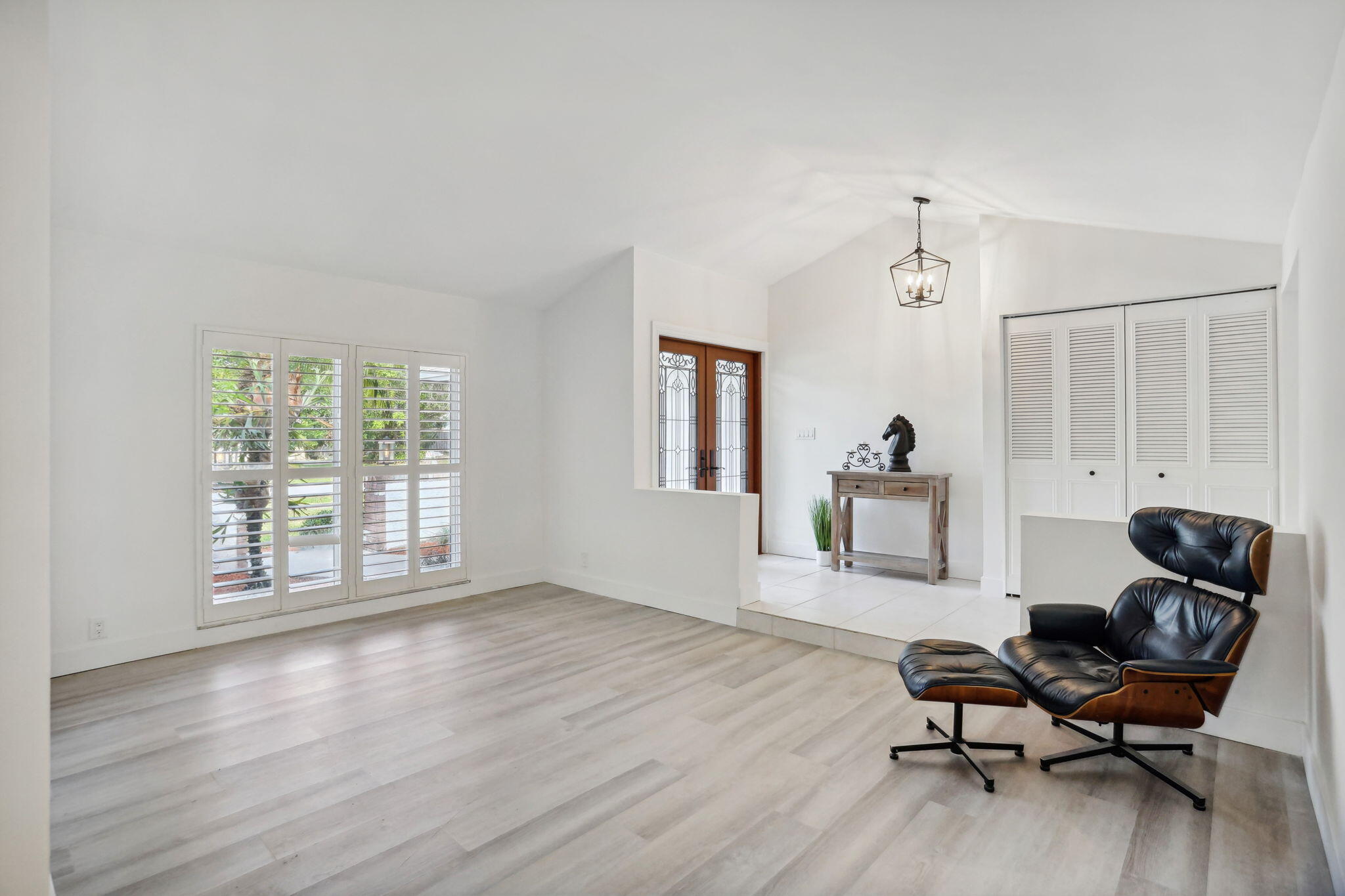 4790 Fox Hunt Trail Boca Raton, FL 33487 - Photo 6 of 48 14-web-or-mls-0E2A2808