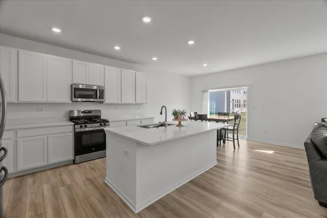 $595,000 | 16205 South Smt Street, Plainfield, IL 60586