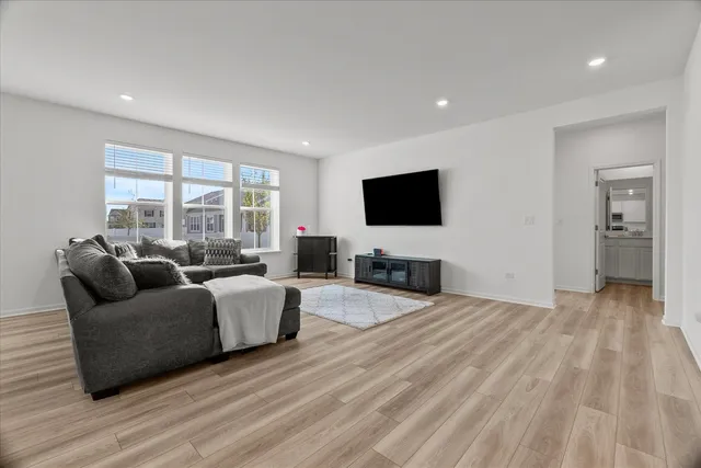 $595,000 | 16205 South Smt Street, Plainfield, IL 60586