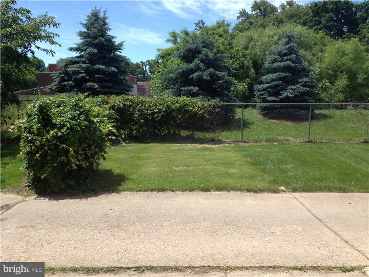 4078 Balwynne Park Road Philadelphia, PA 19131 - Photo 2 of 11 Gallery Image 2