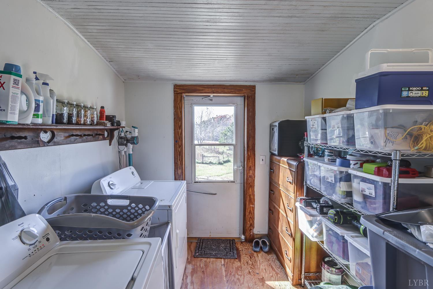 3292 Payneton Road Chatham, VA 24531 - Photo 31 of 48 a kitchen with stainless steel appliances granite countertop a stove and a refrigerator