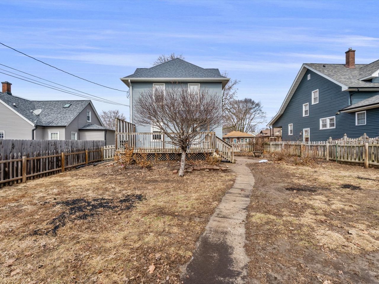 2416 21st Avenue Rock Island, IL 61201 - Photo 5 of 26 a view of a house with a yard