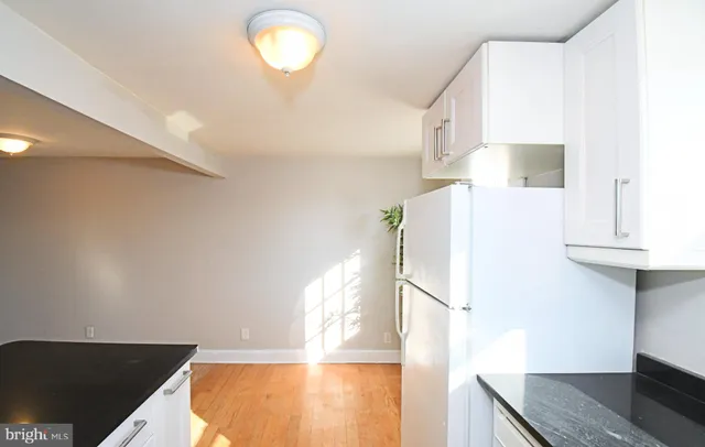 $324,000 | 220 St Marys Street, Phoenixville, PA 19460