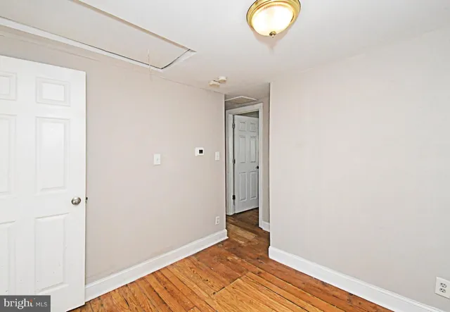 $324,000 | 220 St Marys Street, Phoenixville, PA 19460