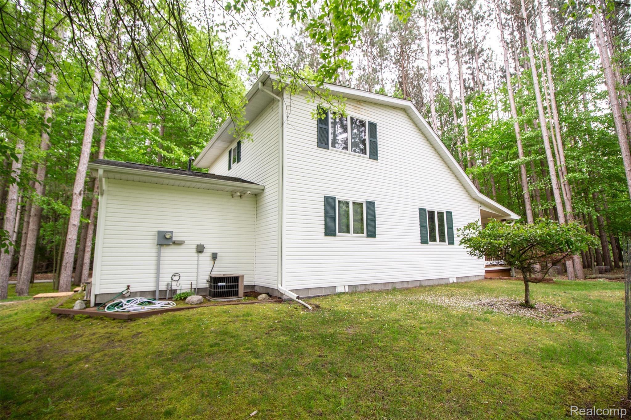 18690 Grabowski Road St. Charles, MI 48655 - Photo 41 of 48 40.jpg