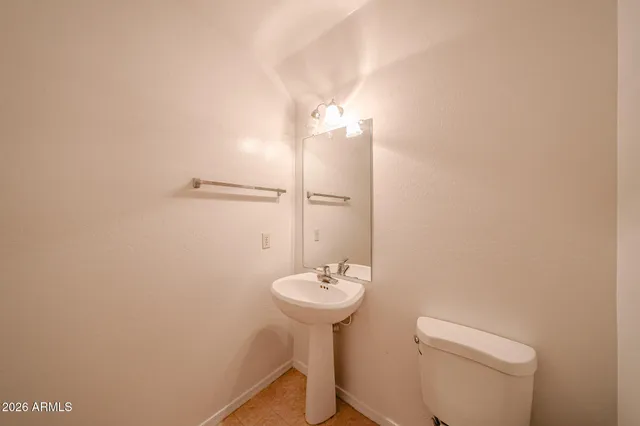 $2,295 | 16828 South Aqua Court, Phoenix, AZ 85048