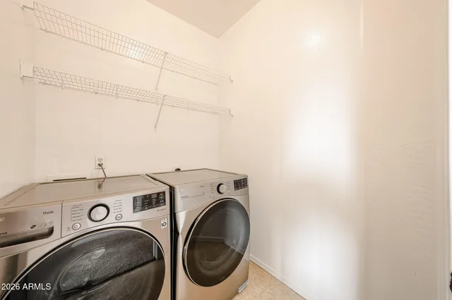 $2,295 | 16828 South Aqua Court, Phoenix, AZ 85048