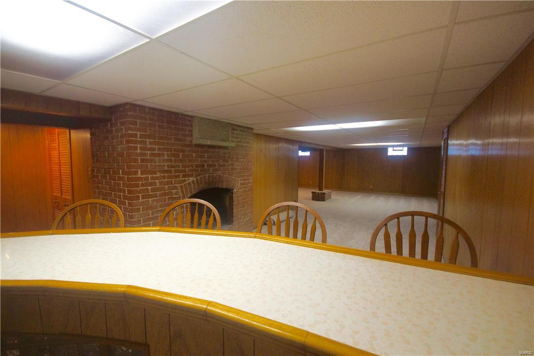 9933 Winkel Road St. Louis, MO 63128 - Photo 16 of 22 Gallery Image 16