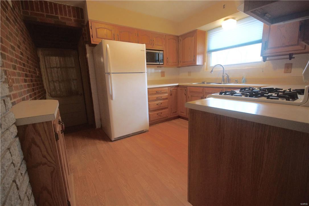 9933 Winkel Road St. Louis, MO 63128 - Photo 7 of 22 Gallery Image 7