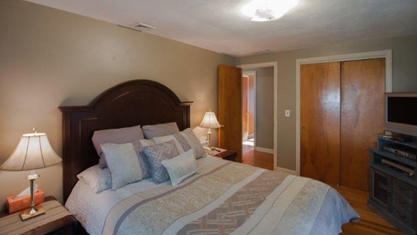 26 Whitmun Road Longmeadow, MA 01106 - Photo 13 of 30