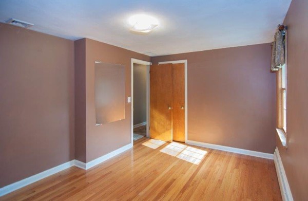 26 Whitmun Road Longmeadow, MA 01106 - Photo 17 of 30