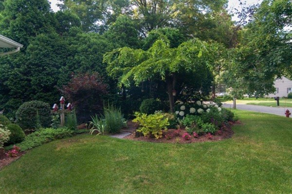 26 Whitmun Road Longmeadow, MA 01106 - Photo 28 of 30