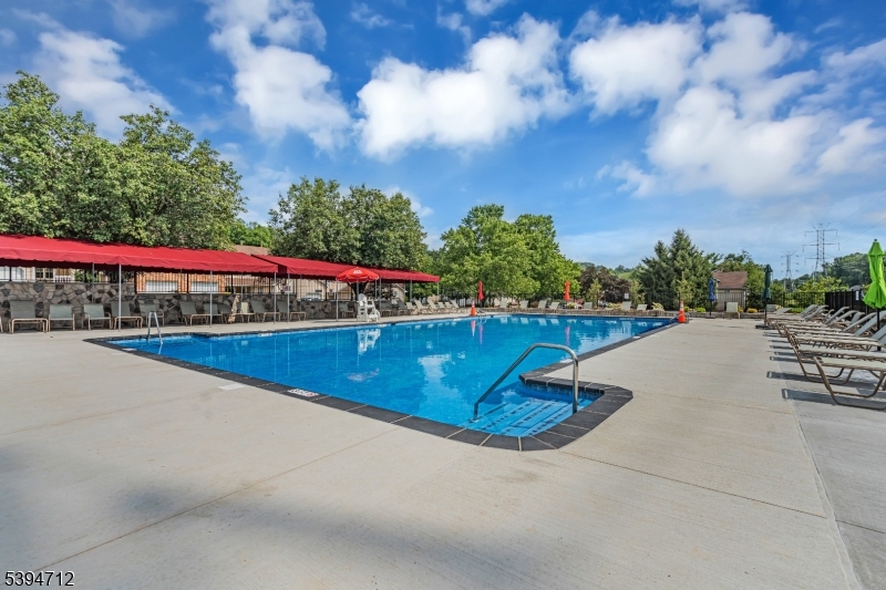 2D Avon Court, Unit B Chatham, NJ 07928 - Photo 14 of 17