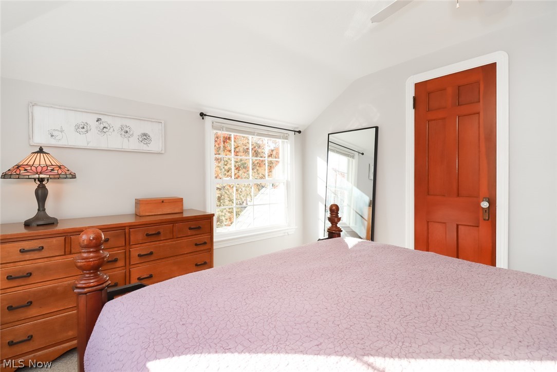 1131 Mayfield Ridge Road Cleveland, OH 44124 - Photo 23 of 35