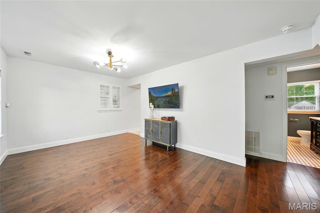 448 Chamberlin Drive Ballwin, MO 63021 - Photo 4 of 24