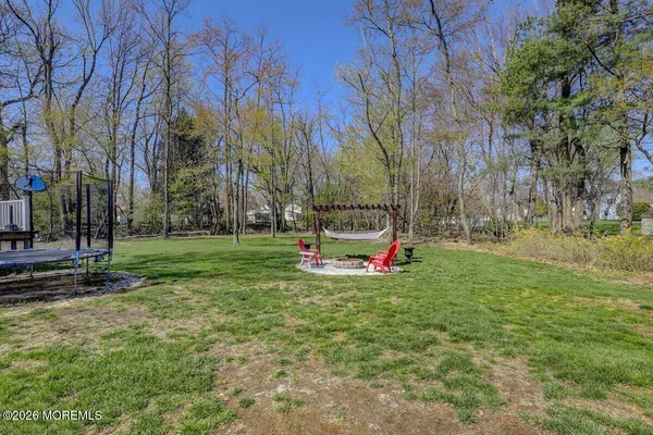 $750,000 | 10 Wayne Court, Manalapan, NJ 07726