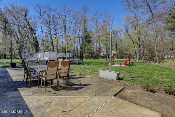 $750,000 | 10 Wayne Court, Manalapan, NJ 07726
