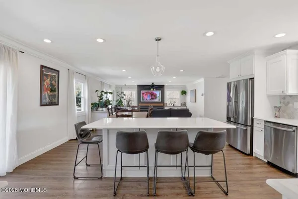 $750,000 | 10 Wayne Court, Manalapan, NJ 07726