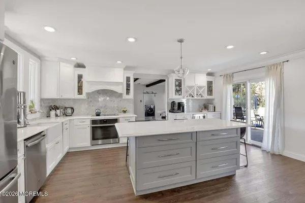$750,000 | 10 Wayne Court, Manalapan, NJ 07726
