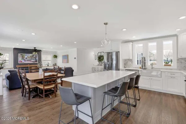 $750,000 | 10 Wayne Court, Manalapan, NJ 07726