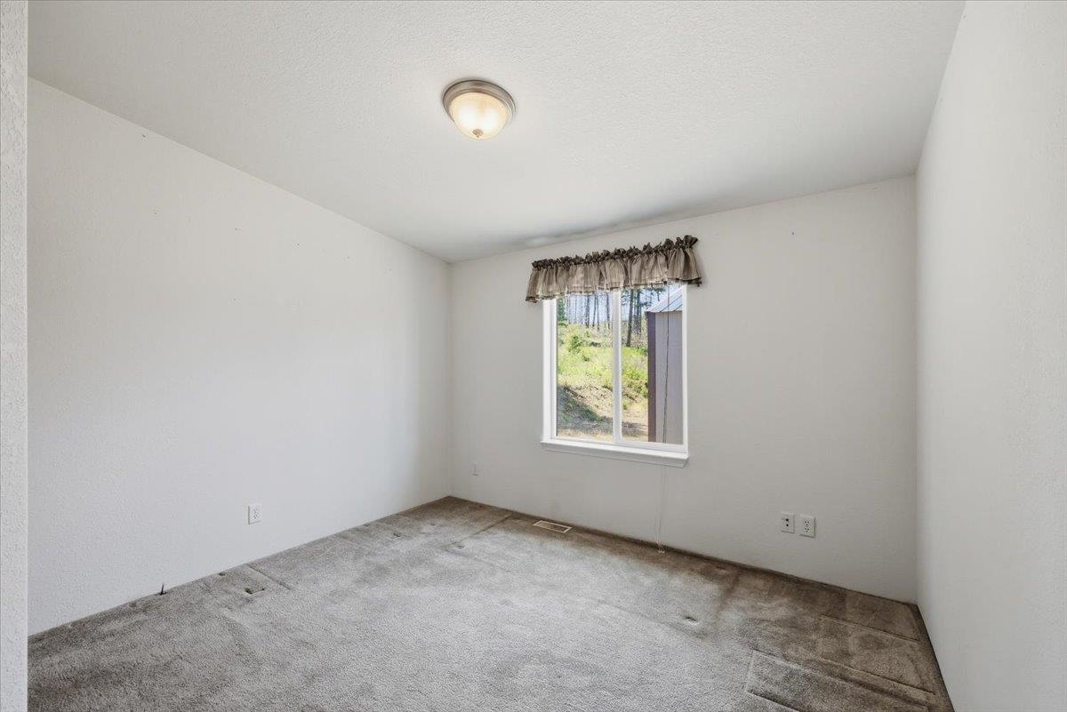 15212 East Eistrup Road Elk, WA 99009 - Photo 14 of 31 Gallery Image 14