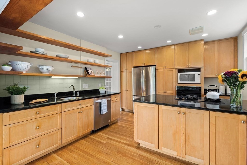 55 Farlow Road Newton, MA 02458 - Photo 14 of 34 Gallery Image 14