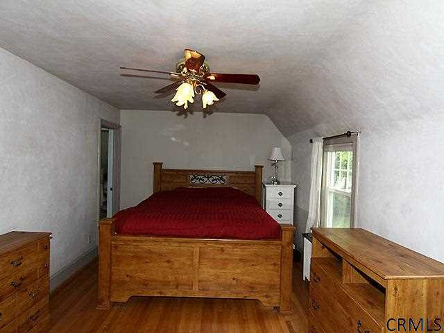 313 Osborne Road Colonie, NY 12211 - Photo 16 of 25 Photo 16
