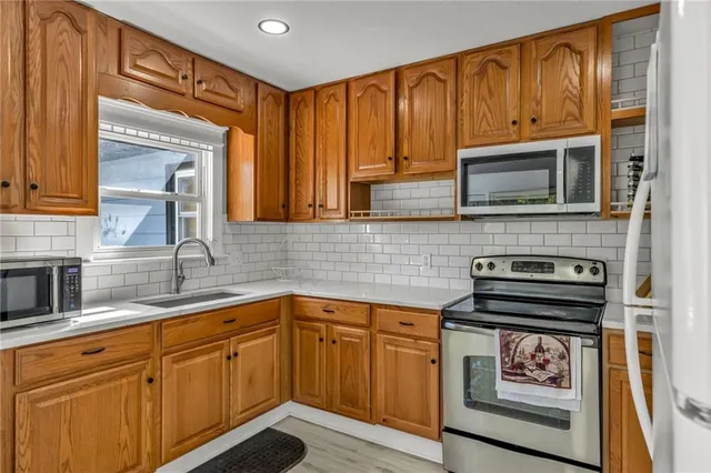 $255,000 | 818 West 30th Street, Independence, MO 64055